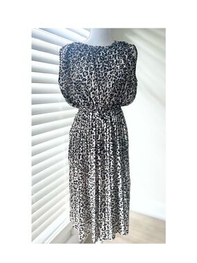 H&M Leopard Print Midi Dress